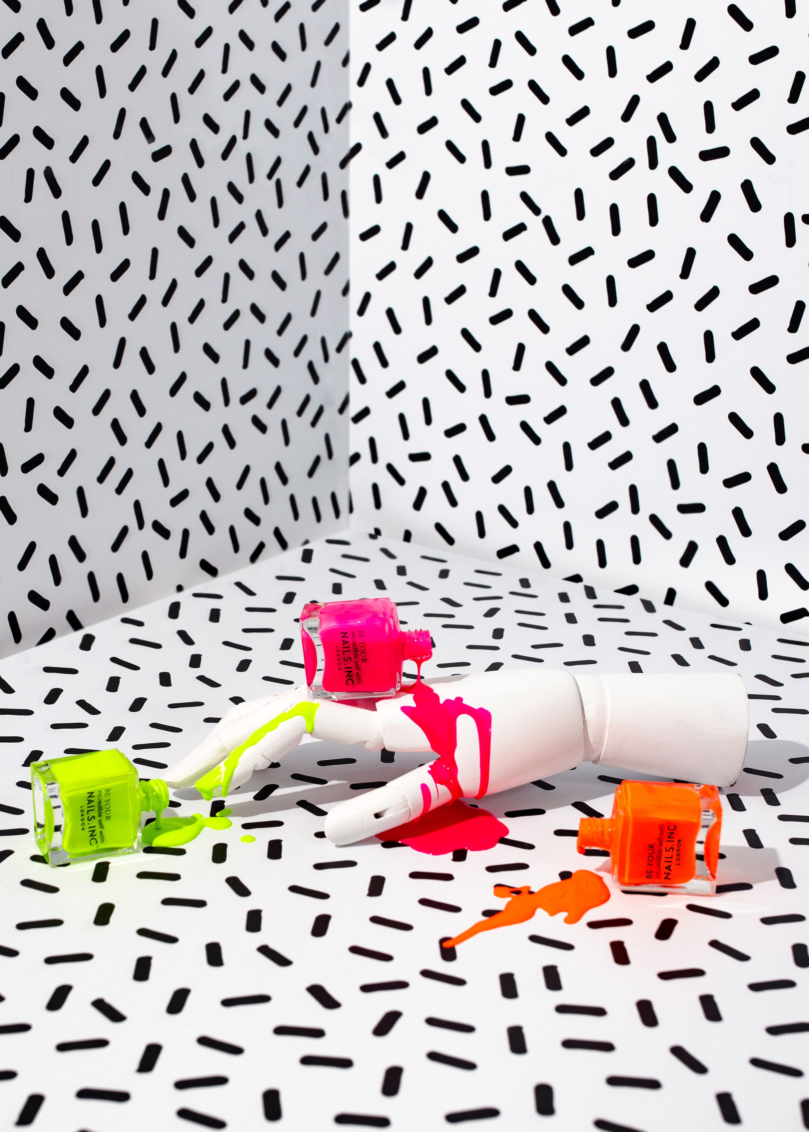Dash Backdrop Graphic Dash Vinyl Backdrop for Product & Food Photography – Club Backdrops